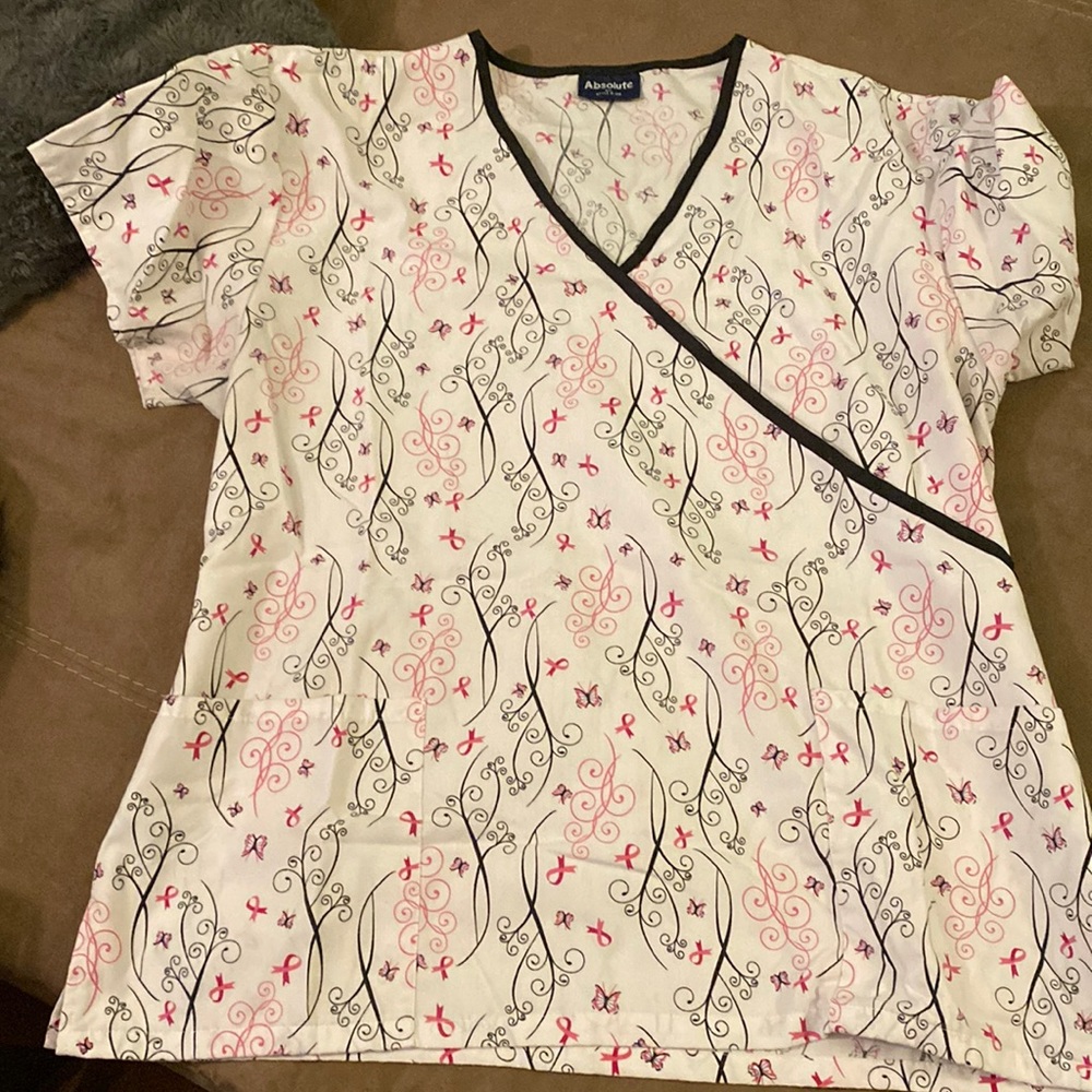 Scrub top
